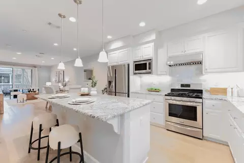 108 Lemmon Ter, Sunnyvale, CA 94086 photo 4