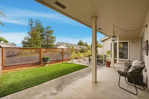 Exterior - 660 Helen Dr, Hollister, CA 95023 photo 6 of 7