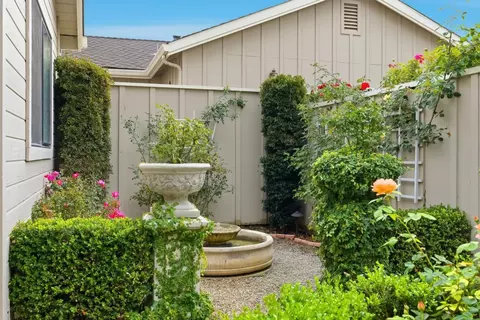Exterior - 660 Helen Dr, Hollister, CA 95023 photo 4 of 7