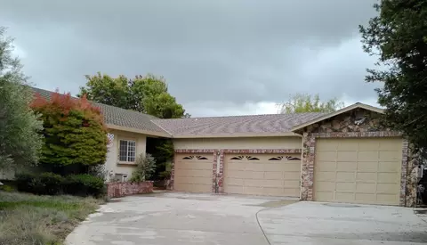 1388 Sonnys Way, Hollister, CA 95023