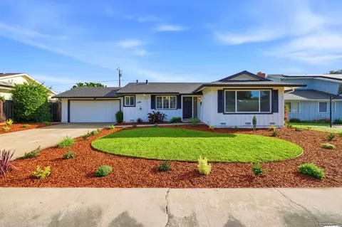 214 Archer Dr, Santa Cruz, CA 95060