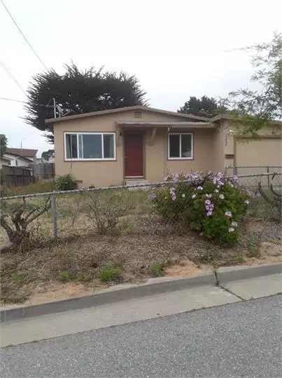 1558 Soto St, Seaside, CA 93955