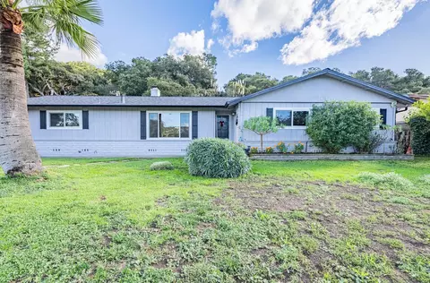 7561 Chester Dr, Salinas, CA 93907 photo 1