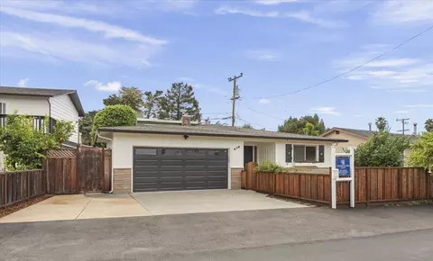 619 Middlefield Dr, Aptos, CA 95003