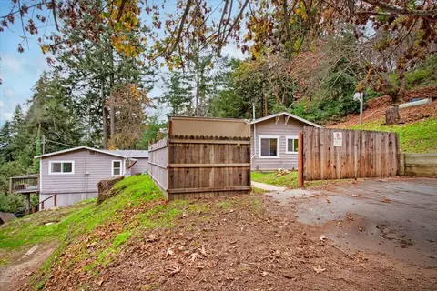 21577 Locust Dr, Los Gatos, CA 95033