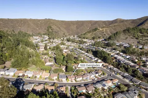 View/Area - 1020 Everglades Dr, Pacifica, CA 94044 photo 2 of 3