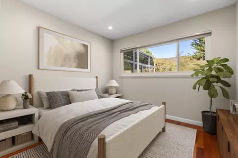Bedroom - 1020 Everglades Dr, Pacifica, CA 94044 photo 3 of 5