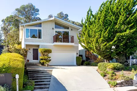 229 Alamo Ave, Santa Cruz, CA 95060