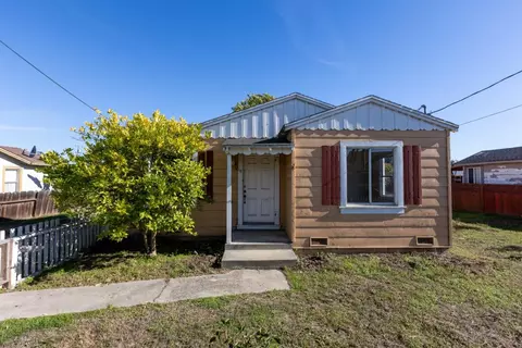 15 Lone Pine Ave, Freedom, CA 95019