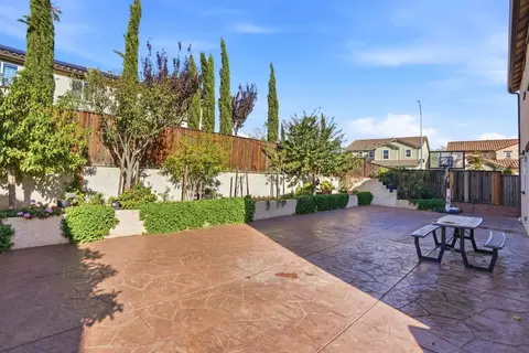 Exterior - 665 Molera Ave, Soledad, CA 93960 photo 3 of 4