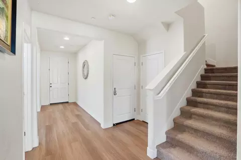 Entry Way - 665 Molera Ave, Soledad, CA 93960 photo 3 of 3