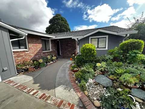 87 Beverly Dr, Watsonville, CA 95076