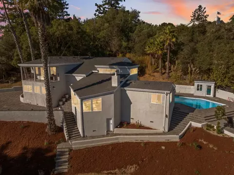 532 Moonrise Ln, Aptos, CA 95003 photo 1