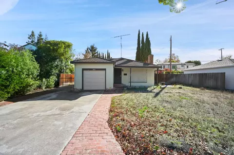 2691 Marshall Dr, Palo Alto, CA 94303