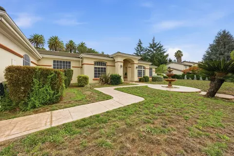 Exterior - 2000 Wellington Dr, Milpitas, CA 95035 photo 2 of 12