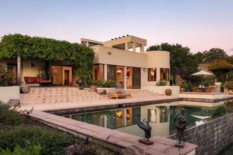 14300 Saddle Mountain Dr, Los Altos Hills, CA 94022