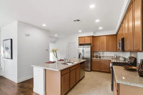 1550 Bleecker St, Milpitas, CA 95035 photo 7