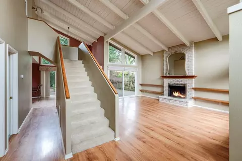 208 Spreckels Dr, Aptos, CA 95003 photo 4