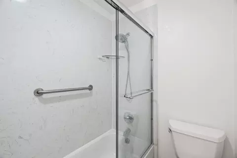 Bath - 1033 Crestview Dr 207, Mountain View, CA 94040 photo 2 of 4