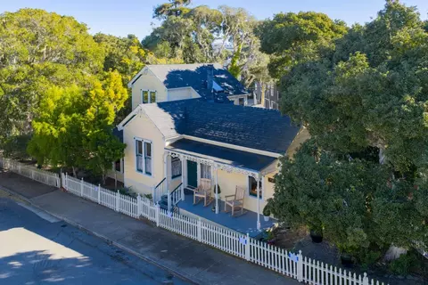 179 Pacific Ave, Pacific Grove, CA 93950 photo 3