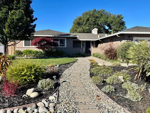 20120 Portola Dr, Salinas, CA 93908