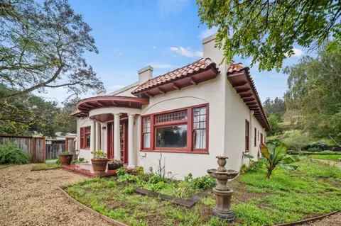 Exterior - 73 Echo Valley Rd, Salinas, CA 93907 photo 3 of 8