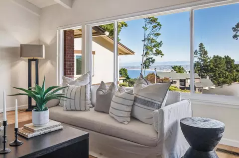 3 Sommerset Rise, Monterey, CA 93940
