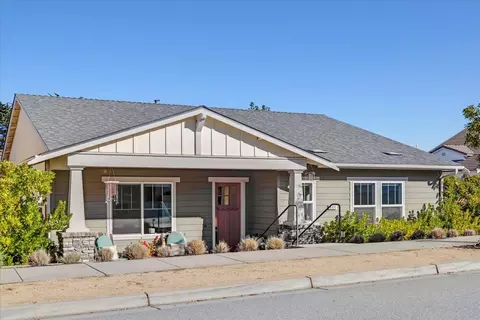 604 Matterhorn Ct, Marina, CA 93933