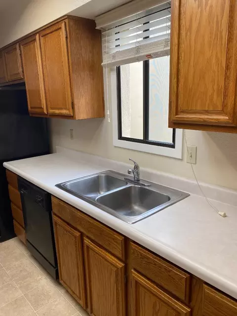 Kitchen - 1051 Padre Dr 7, Salinas, CA 93901 photo 5 of 5