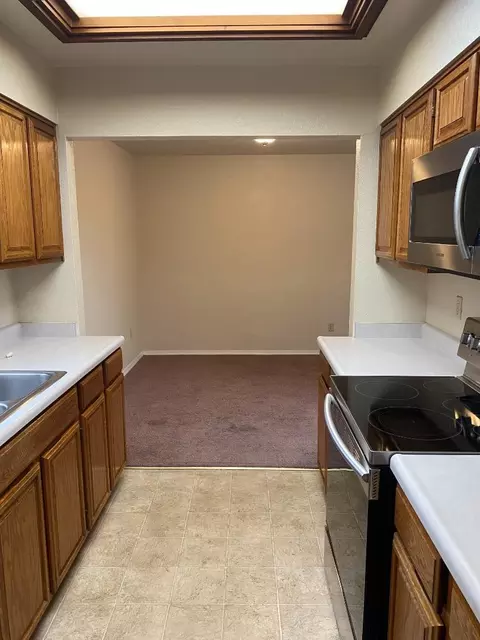 Kitchen - 1051 Padre Dr 7, Salinas, CA 93901 photo 1 of 5