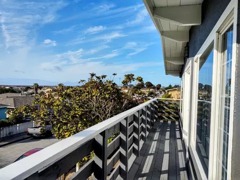 Exterior - 1714 Luxton St, Seaside, CA 93955 photo 4 of 6