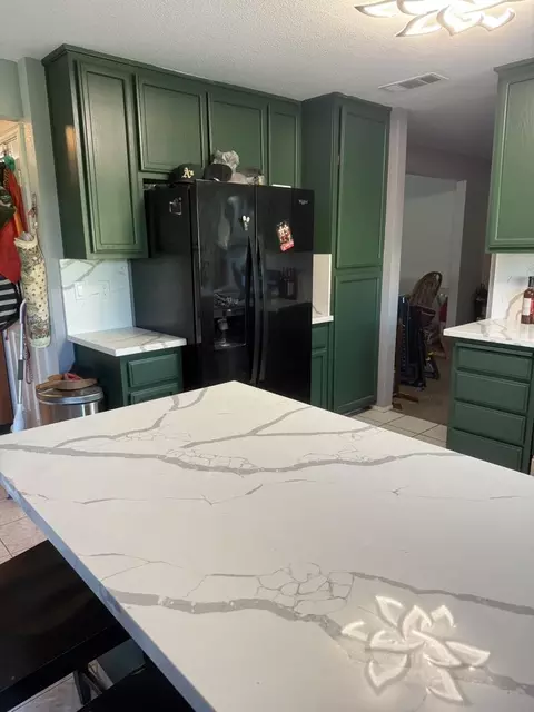 Kitchen - 1265 Brentwood Ave, Gustine, CA 95322 photo 5 of 6