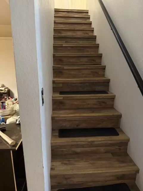 Entry Way - 1265 Brentwood Ave, Gustine, CA 95322 photo 3 of 5