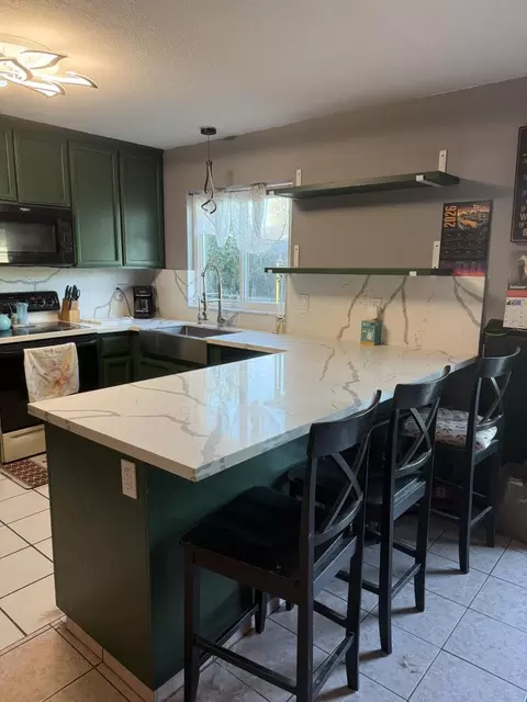 Kitchen - 1265 Brentwood Ave, Gustine, CA 95322 photo 4 of 6