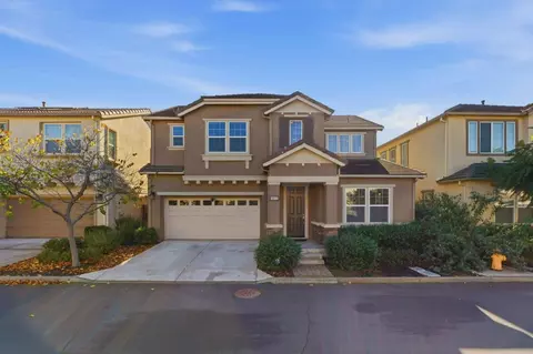 1512 Hayden St, Hayward, CA 94545