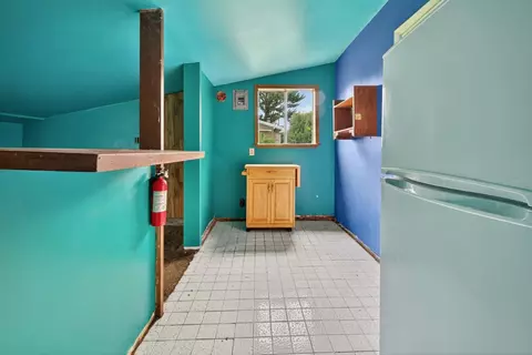 Kitchen - 2815 Capitola Ave, Soquel, CA 95073 photo 3 of 3