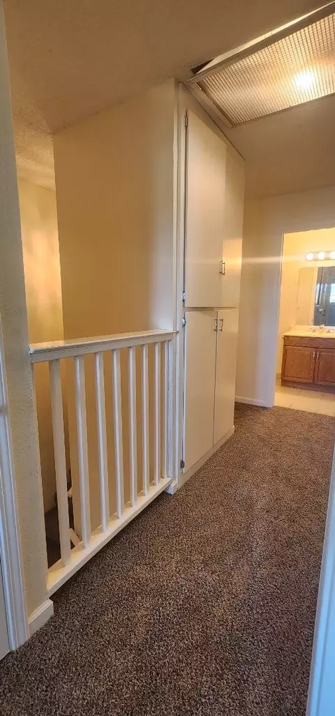 Entry Way - 1807 Cherokee Dr 3, Salinas, CA 93906 photo 1 of 1