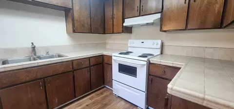 Kitchen - 1807 Cherokee Dr 3, Salinas, CA 93906 photo 1 of 1