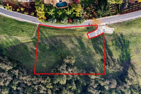 2884 Berwick Ave, Gilroy, CA 95020