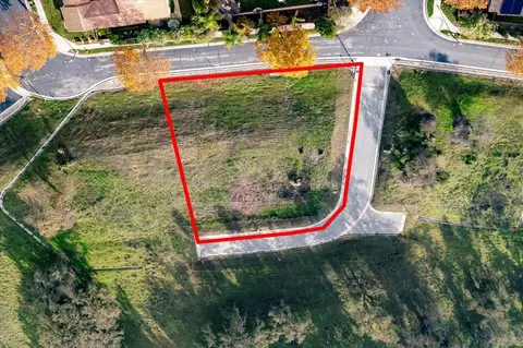 2870 Berwick Ave, Gilroy, CA 95020