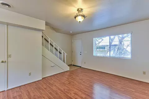 Living - 830 Parcel St, Monterey, CA 93940 photo 2 of 3