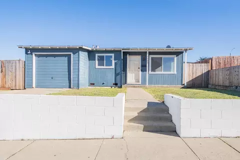 1740 Judson St, Seaside, CA 93955