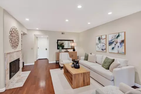 1190 Maria Privada, Mountain View, CA 94040 photo 9