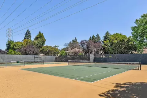 1190 Maria Privada, Mountain View, CA 94040 photo 49