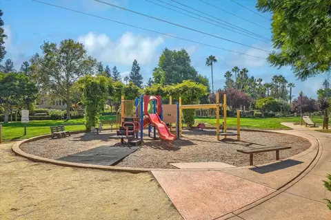 1190 Maria Privada, Mountain View, CA 94040 photo 45