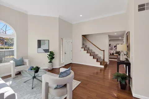 1190 Maria Privada, Mountain View, CA 94040 photo 6