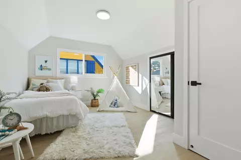 Bedroom - 324 Glencourt Way, Pacifica, CA 94044 photo 5 of 6