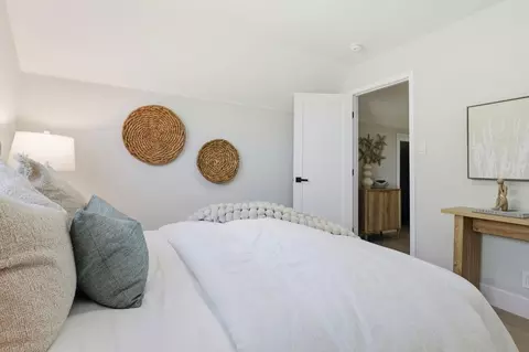 Bedroom - 324 Glencourt Way, Pacifica, CA 94044 photo 4 of 6