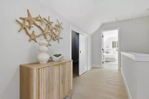 Entry Way - 324 Glencourt Way, Pacifica, CA 94044 photo 1 of 2