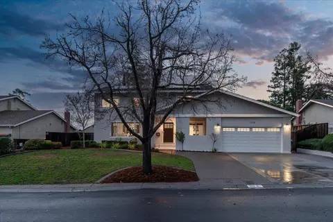 109 Belhaven Dr, Los Gatos, CA 95032